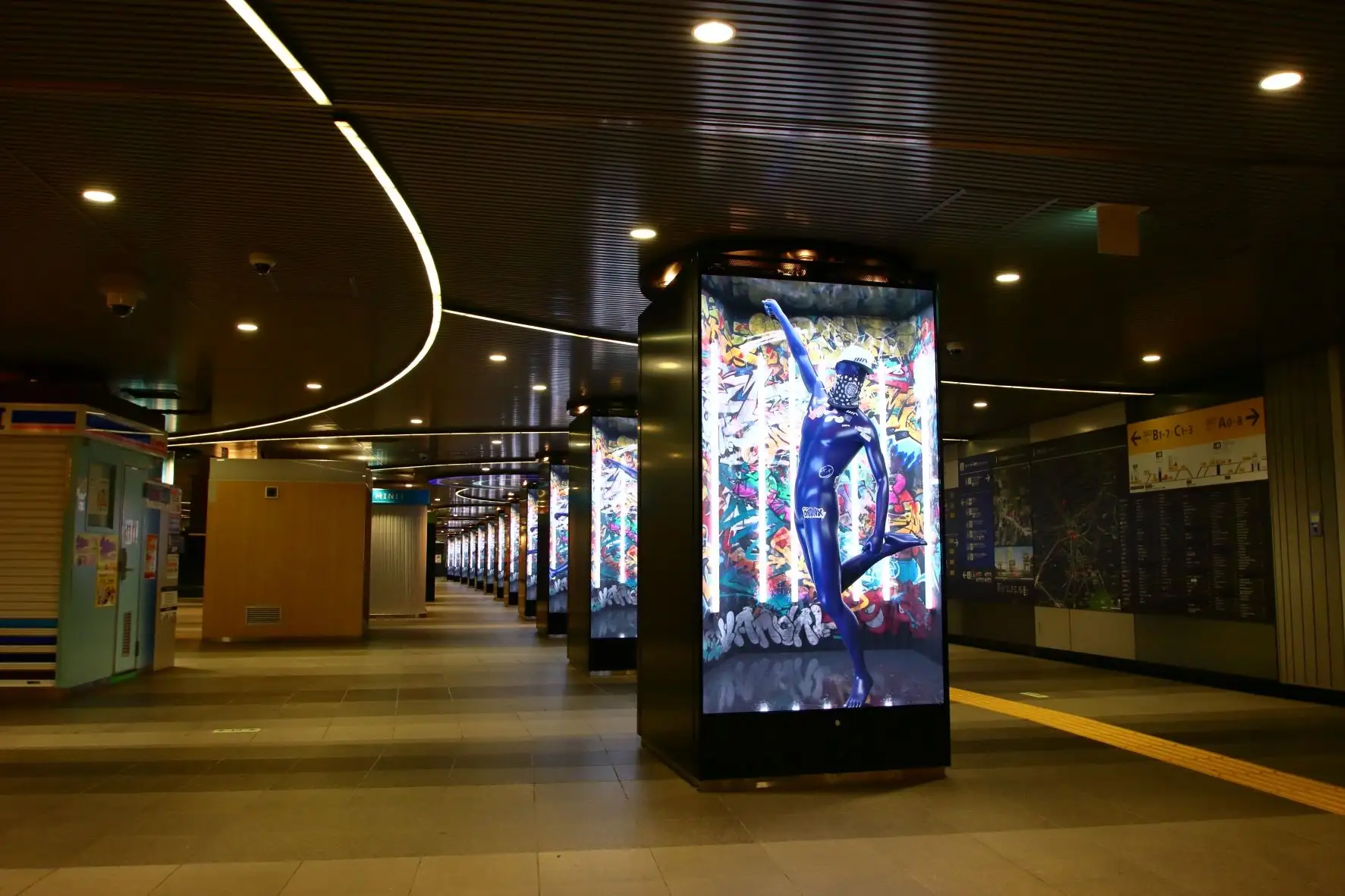 半蔵門線渋谷駅へ1.26㎜ピッチ超高精細LEDビジョン「渋谷55ストリートビジョン」を設置。