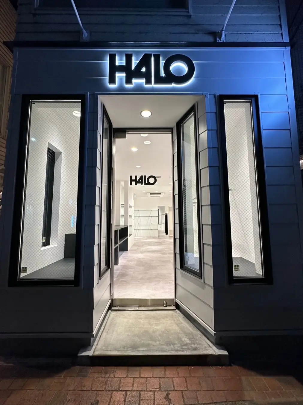【新店舗】各国のストリートウェアブランドを展開するセレクトショップ「H4LO」第一号店が2023年4月15日にグランドオープン。