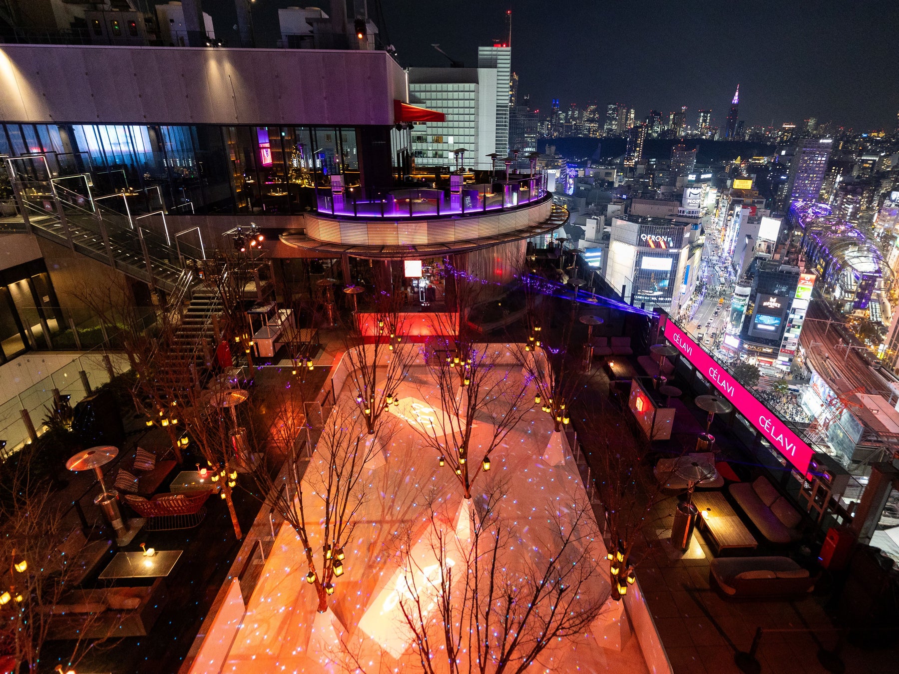 渋谷のパノラマを一望できる、17階のスケートリンクCÉ LA VI Tokyo Presents “CÉ LA VI SKY SKATE RINK”